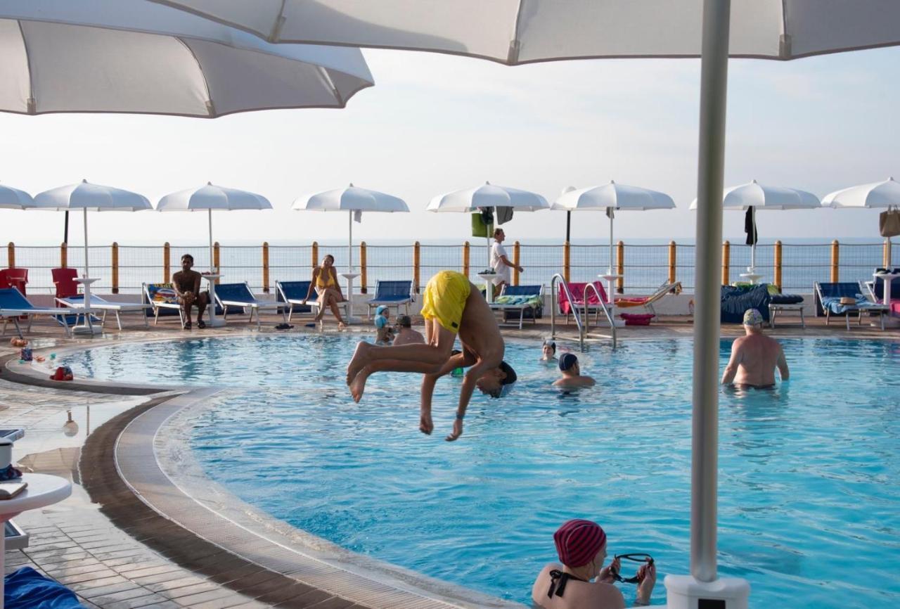 Il Poggio Di Tropea Hotel Parghelia Exterior photo